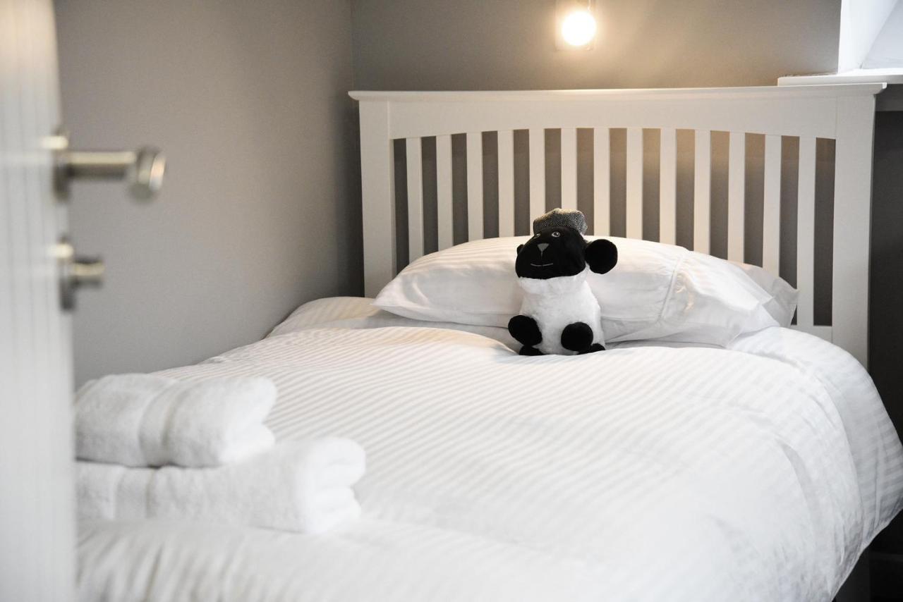 וויג 5 Glenconon Bed And Breakfast מראה חיצוני תמונה