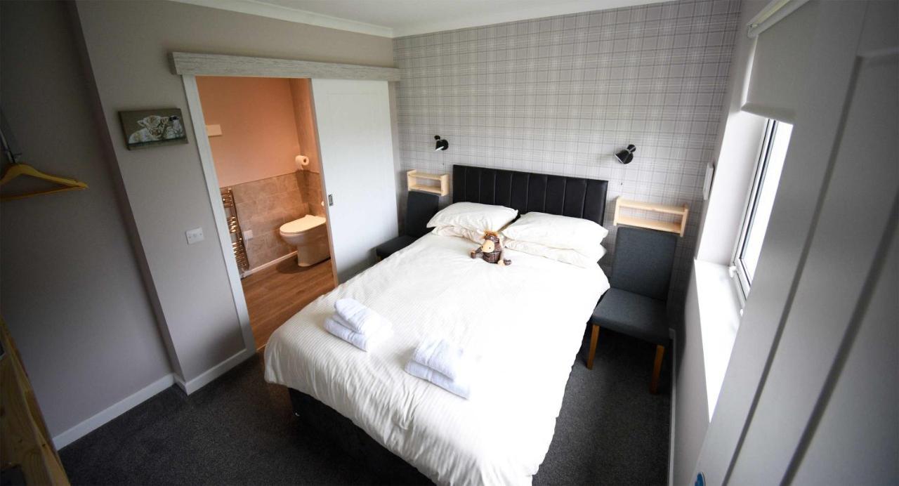 וויג 5 Glenconon Bed And Breakfast מראה חיצוני תמונה