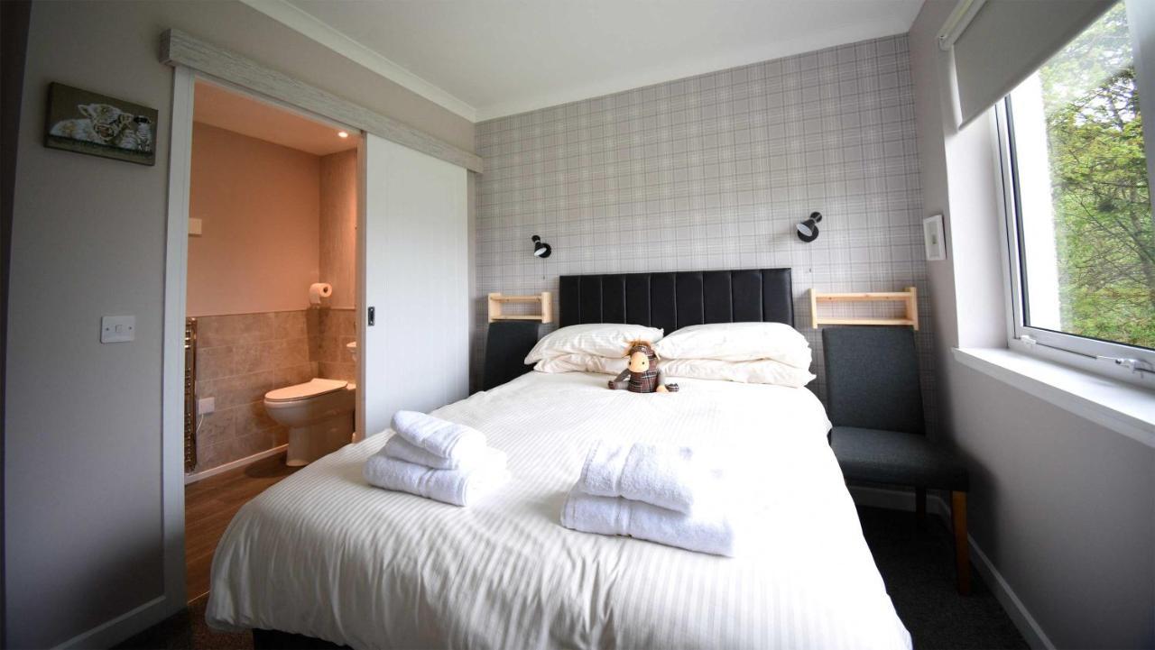 וויג 5 Glenconon Bed And Breakfast מראה חיצוני תמונה